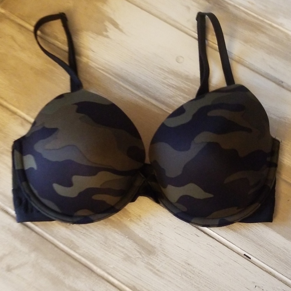 Victoria's Secret PINK Lightly Lined Bra